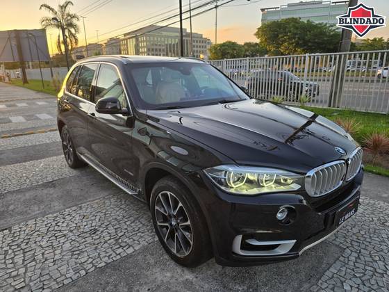 BMW X5 4.4 V8 TURBO GASOLINA XDRIVE50I AUTOMÁTICO BMW X5 4.4 V8 TURBO GASOLINA XDRIVE50I AUTOMÁTICO